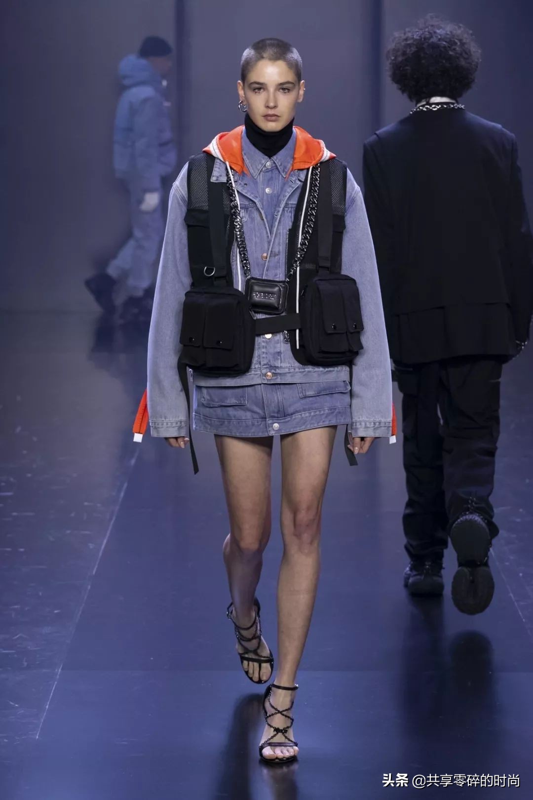 太平鸟夏装时尚穿搭,太平鸟秀场时装周2024秋冬