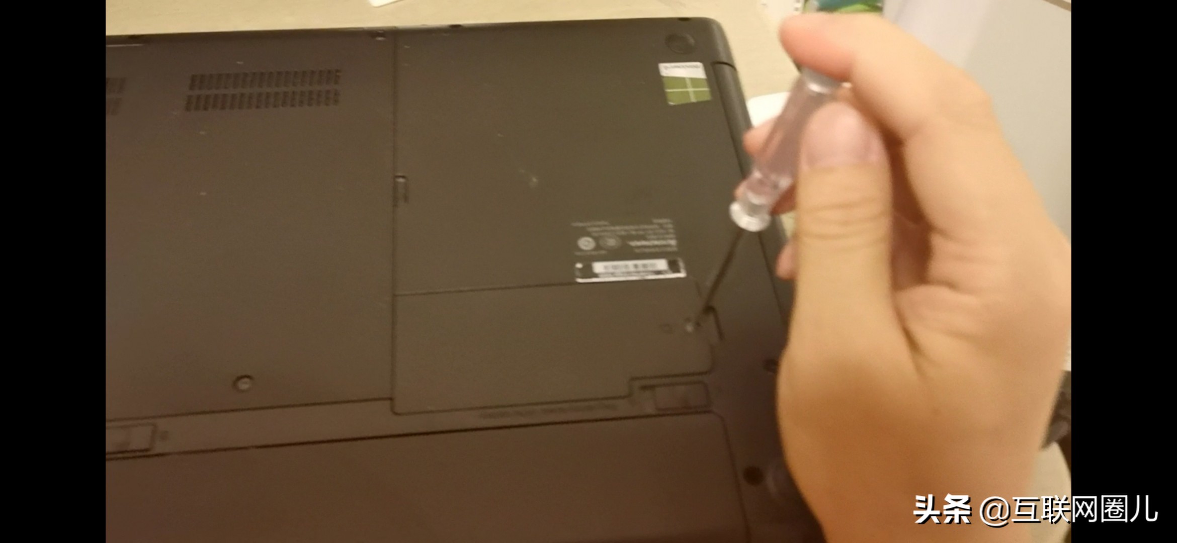 内存条安装教程最新,怎样安装内存条最简单的方式