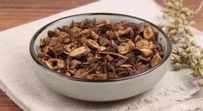 情绪低落导致绝经,37岁女人内分泌失调导致的绝经