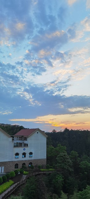 贵州赤水天鹅堡避暑山庄,贵州赤水千岛湖避暑