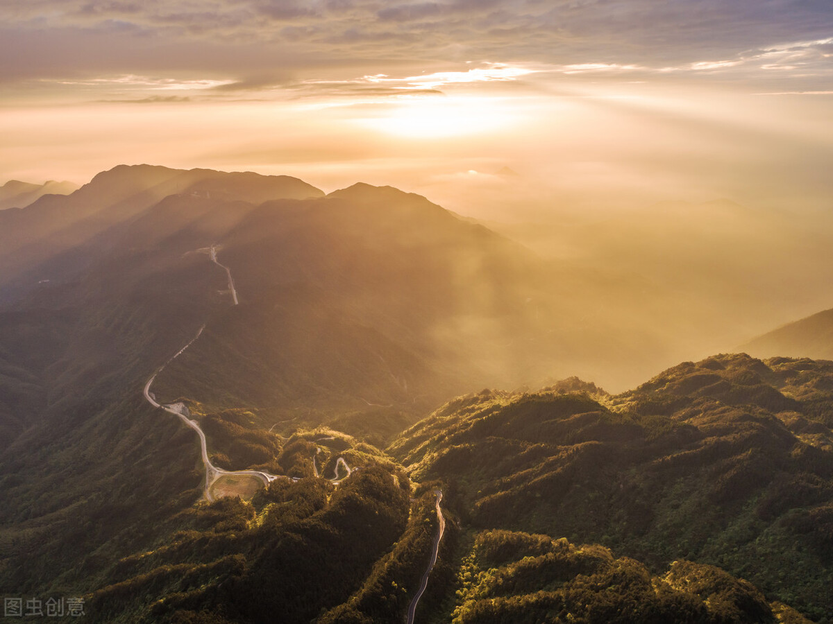 从旅游的角度看中国最美十大名山,国内旅游最值得去的名山
