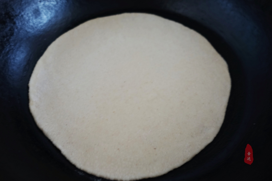 做好的春饼怎么吃,春饼怎么烙又薄又软又好吃