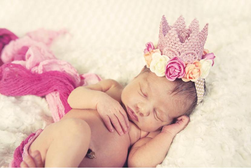 宝宝用力肚脐就突出,肚脐突出警惕四种病