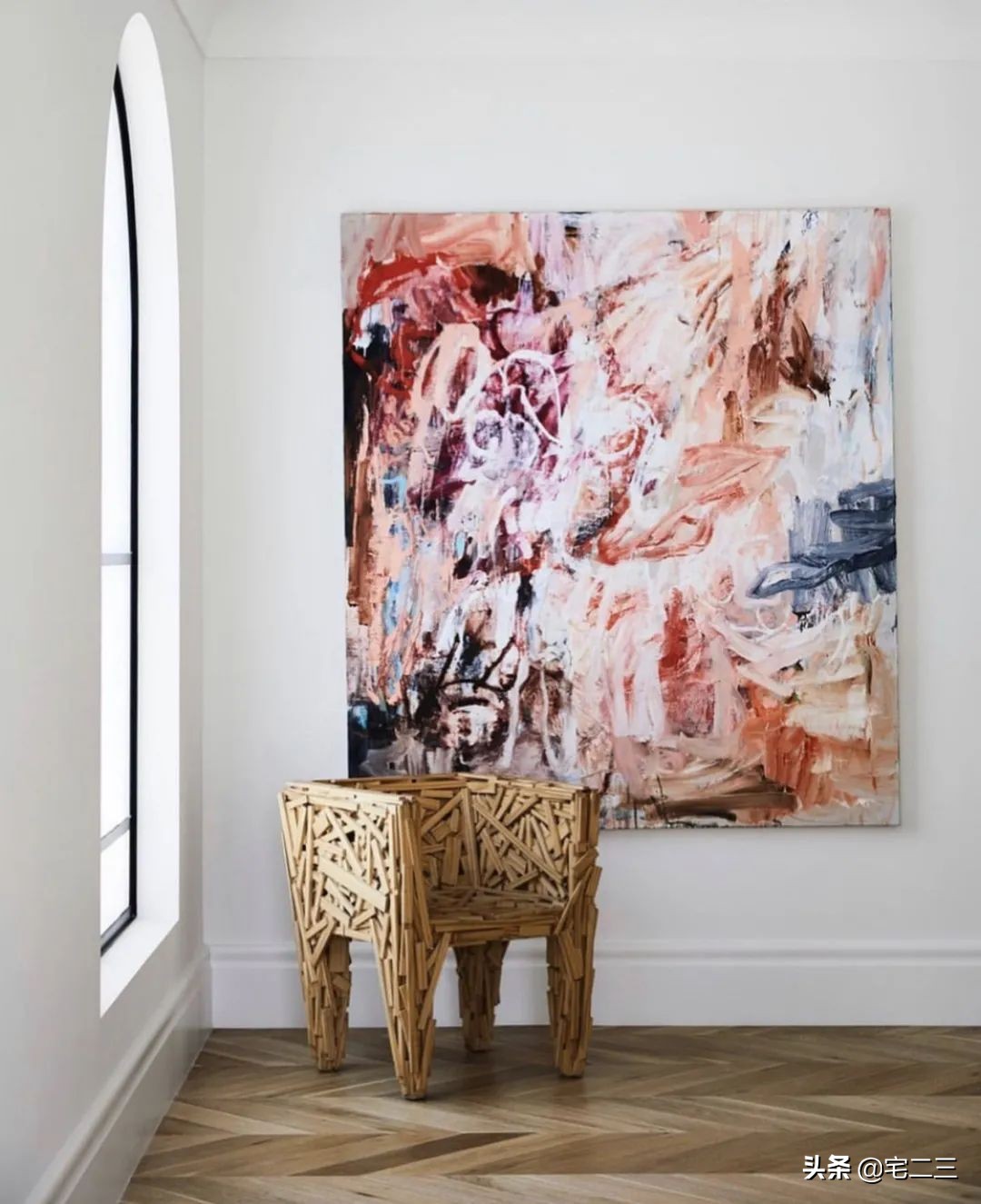 从KAWS、村上隆到草间弥生,为什么潮玩艺术也进军家居界了?