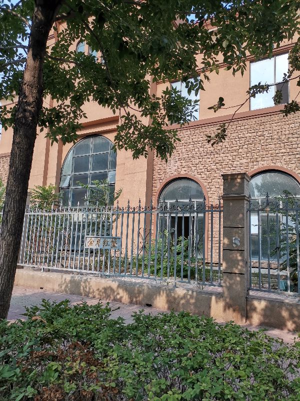 唐山楼市下行，应该如何买房？最应该考虑的因素是什么？