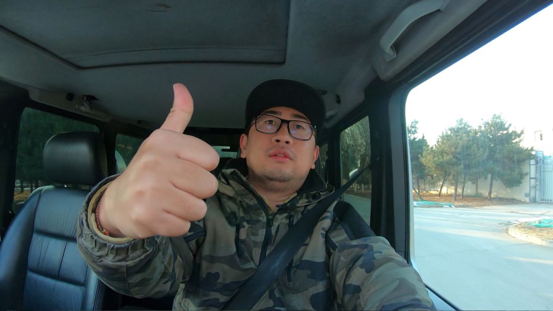 神秘老8系重现江湖，硬汉专属奔驰G直击男人灵魂深处