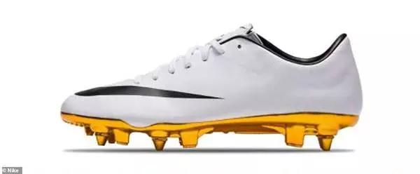 c罗的最新球鞋,c罗最新个人球鞋