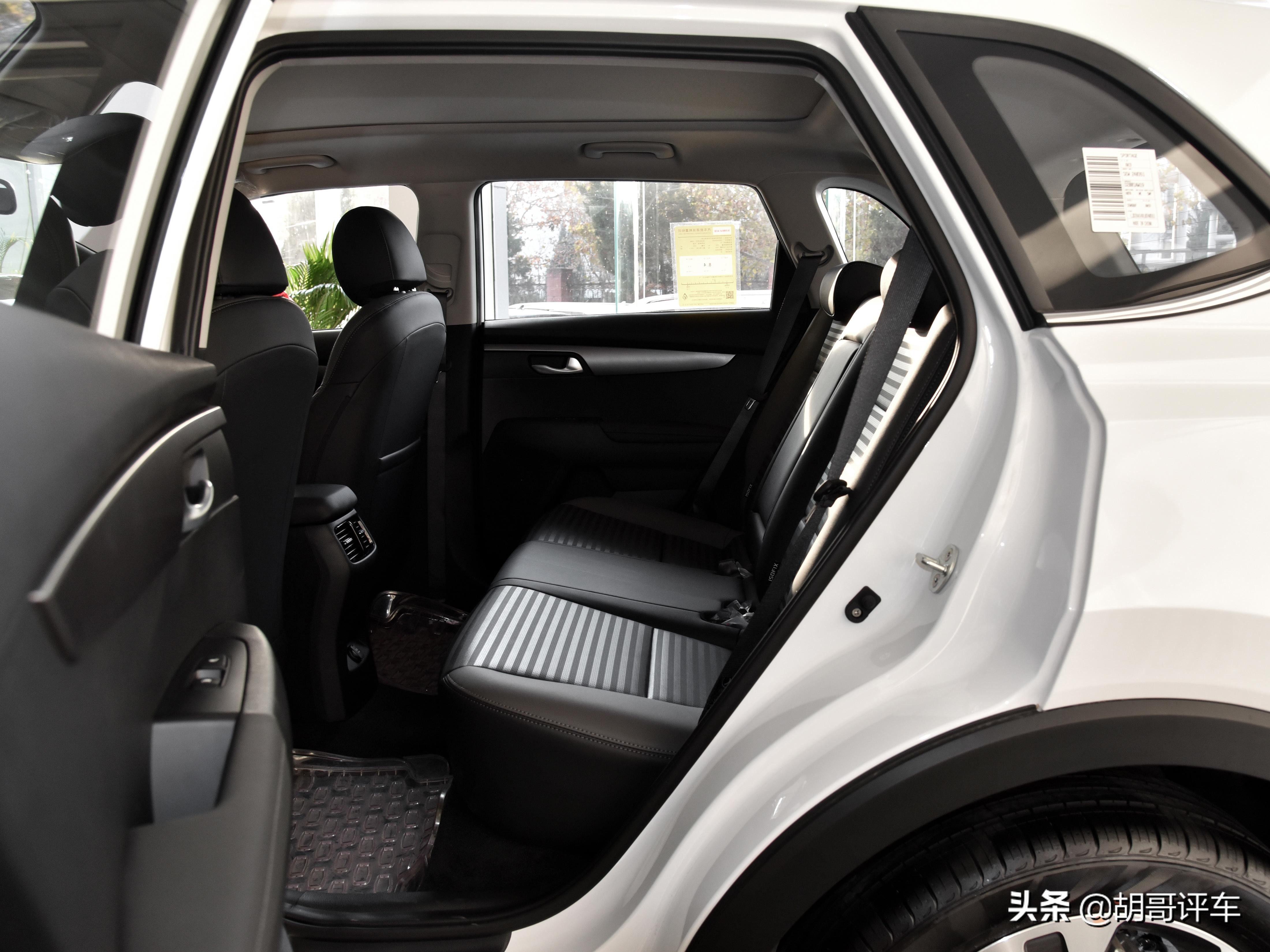 七座suv10-15万起亚智跑,20款新车起亚智跑值得入手吗