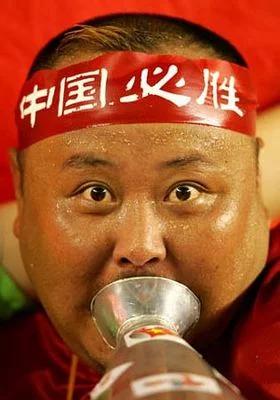 不盲目崇洋媚外，中国足球只能靠中国人自己来