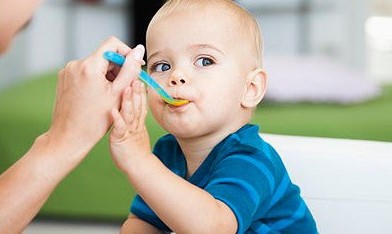 支气管炎反复发烧的孩子怎么护理,急性支气管炎护理诊断及护理措施