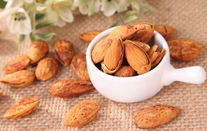 疆里疆外特产干果店新品推荐,来新疆不容错过的面食