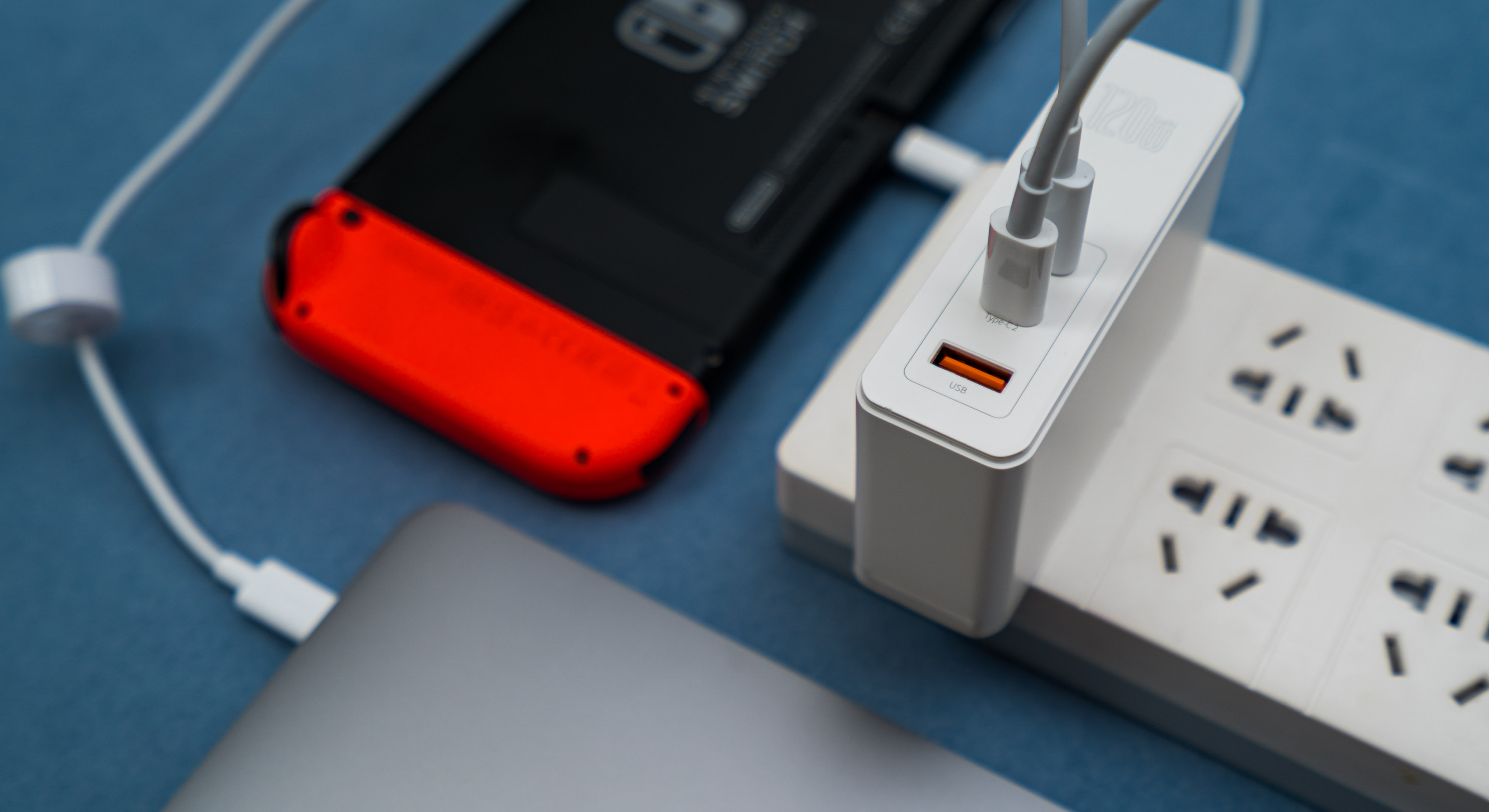 macbookpro16英寸使用教程,倍思氮化镓100w充苹果电脑