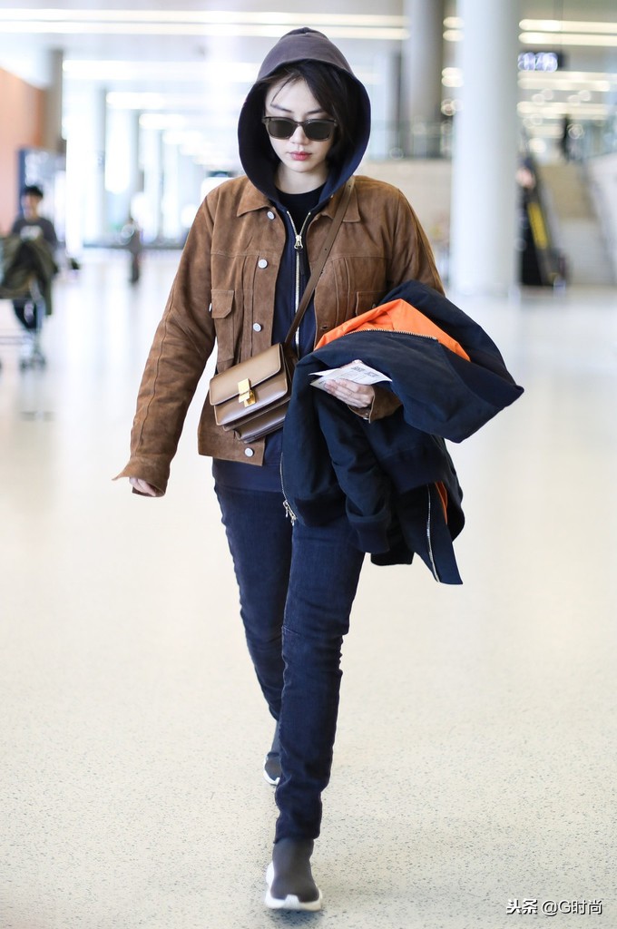 闃跨編鍜斿徑澶嶅彜楹傜毊澶栧,楹傜毊澶嶅彜澶栧