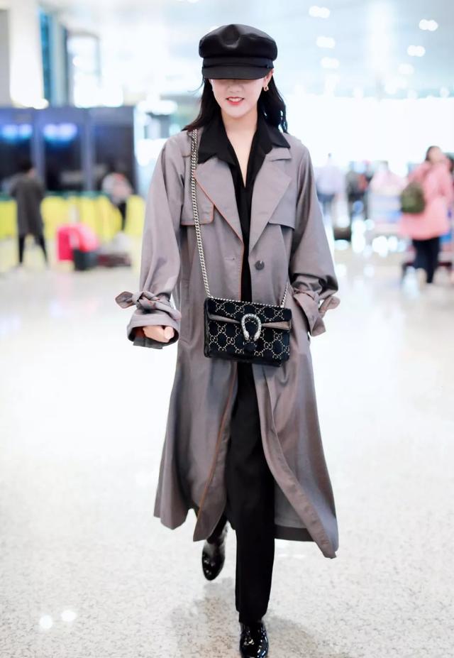 今年流行的马丁靴时尚又百搭新款,新款马丁靴气质又时髦