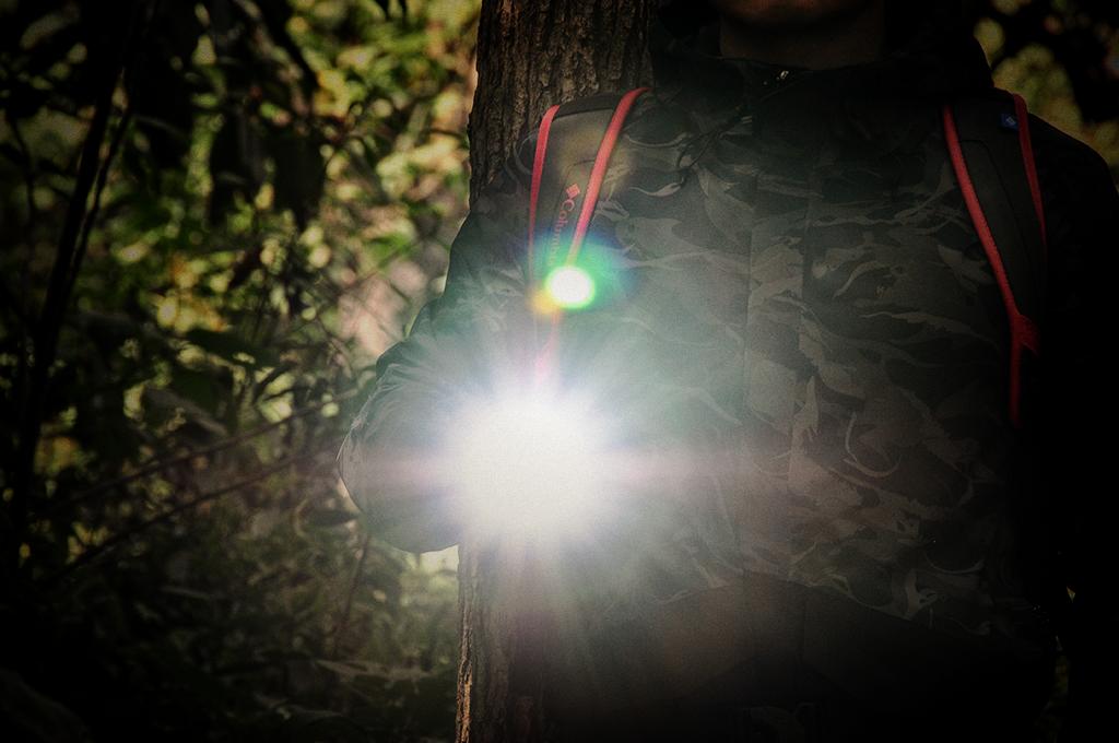 务本手电评测,务本d1手电筒测评