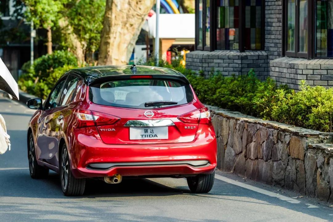 全新日产骐达试驾视频,日产骐达驾车体验