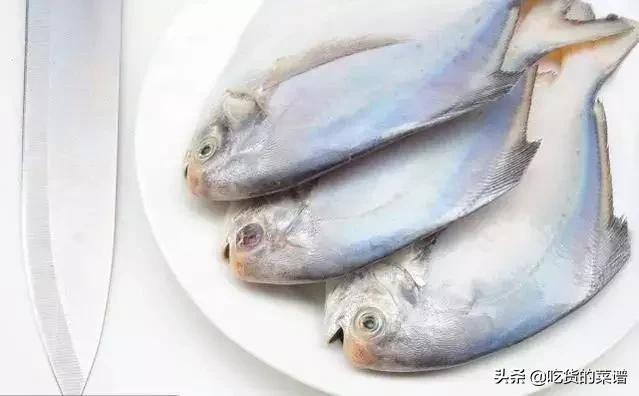 清蒸鱼的正确做法蒸多长时间,清蒸鱼是用热水蒸还是冷水蒸