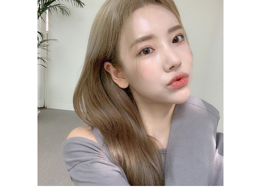 偷心口红试色推荐,正品变色口红唇膏韩水仙