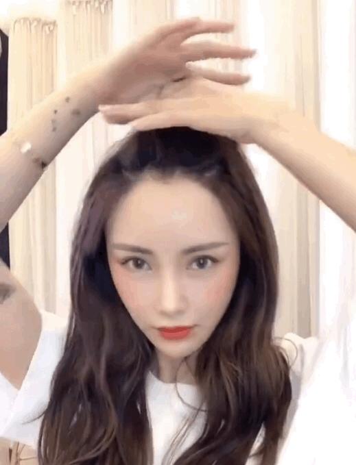 怎么避免头发被风吹的很乱,怎么避免头发被风吹得很高