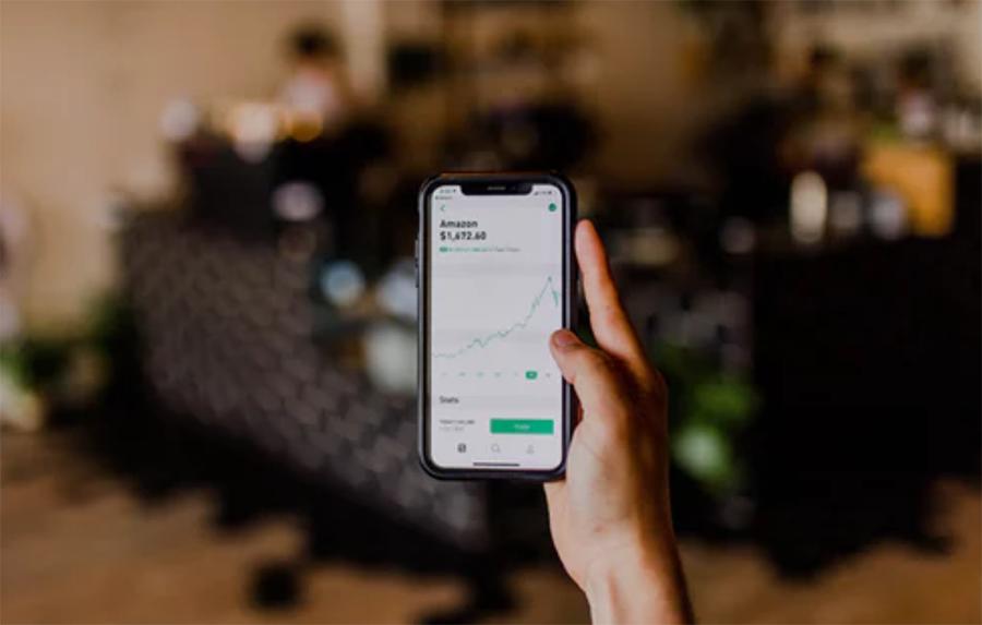 外汇交易致富牛人,做交易5年亏了130万