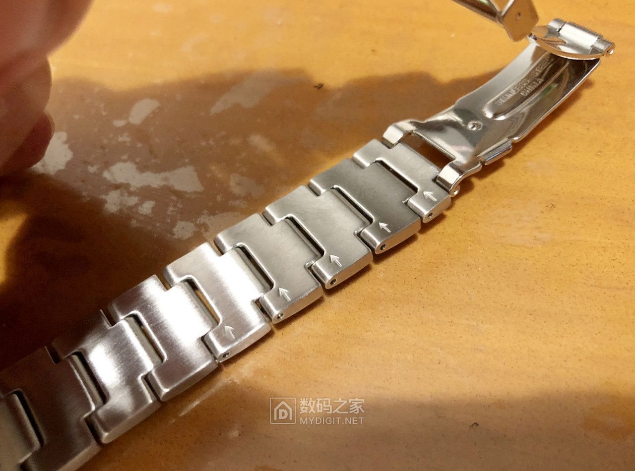 卡西欧开箱,卡西欧casiolcw-m300说明书