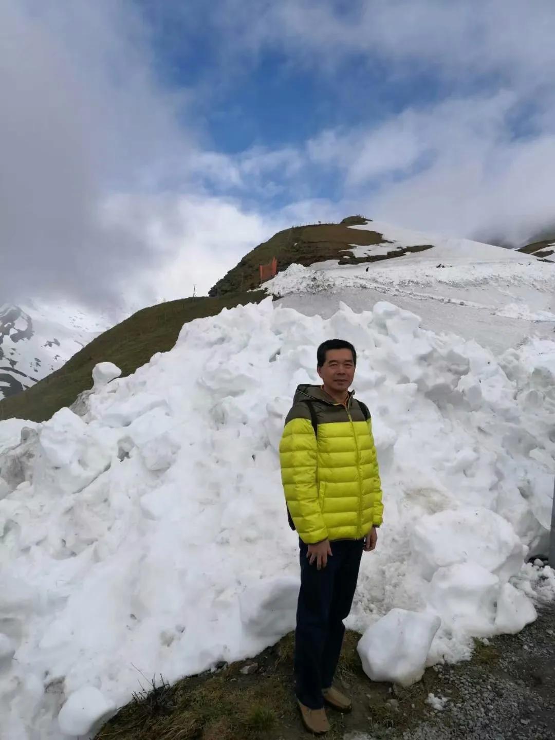「今日作家」江雨林‖我的同学阿狗（散文）