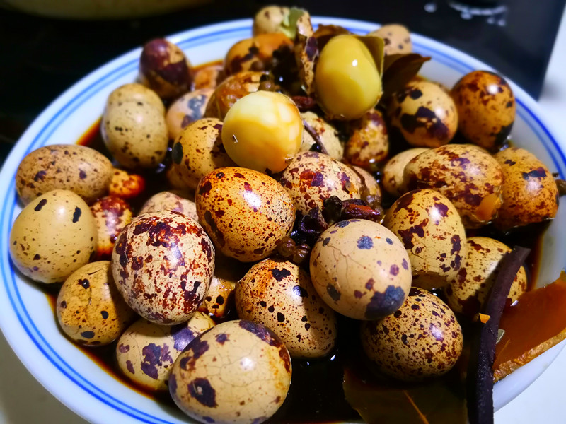 煮鹌鹑蛋放什么调料好吃,煮鹌鹑蛋如何不腥