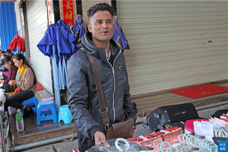 腾冲翡翠玉器市场,腾冲玉石老店