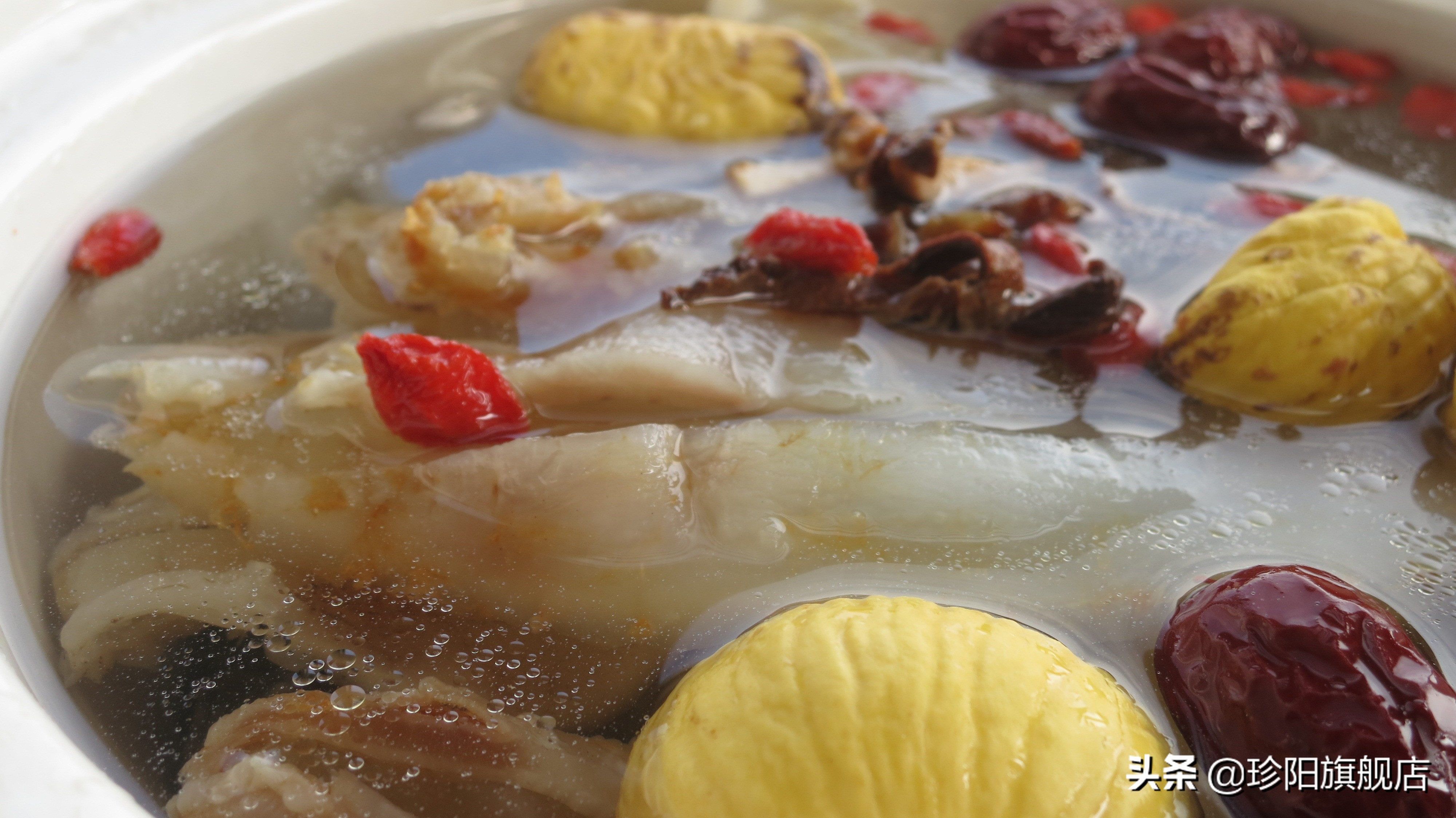 花胶和燕窝哪个适合孕妇,怀孕吃花胶燕窝真是对胎儿好吗