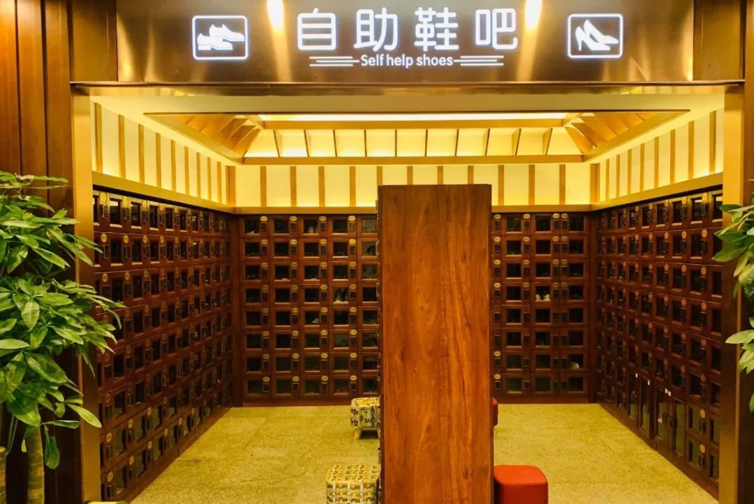 巴厘岛洗浴广场,巴厘岛海滩洗浴场