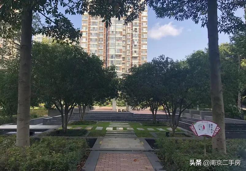 房价超7万/㎡！实探河西中部门禁超严小区，现场竟被圈粉了