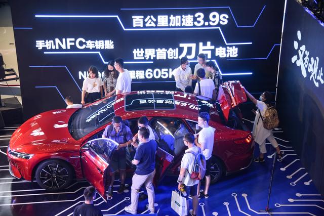 华为p40定制版能升鸿蒙吗,华为比亚迪定制p40