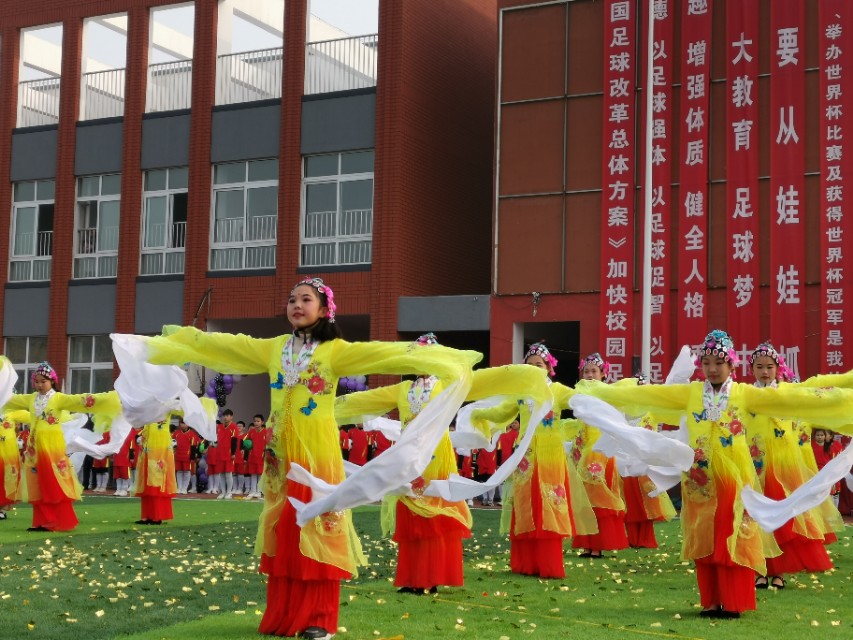 第四届校园足球联赛开赛,第3届华奥杯足球赛