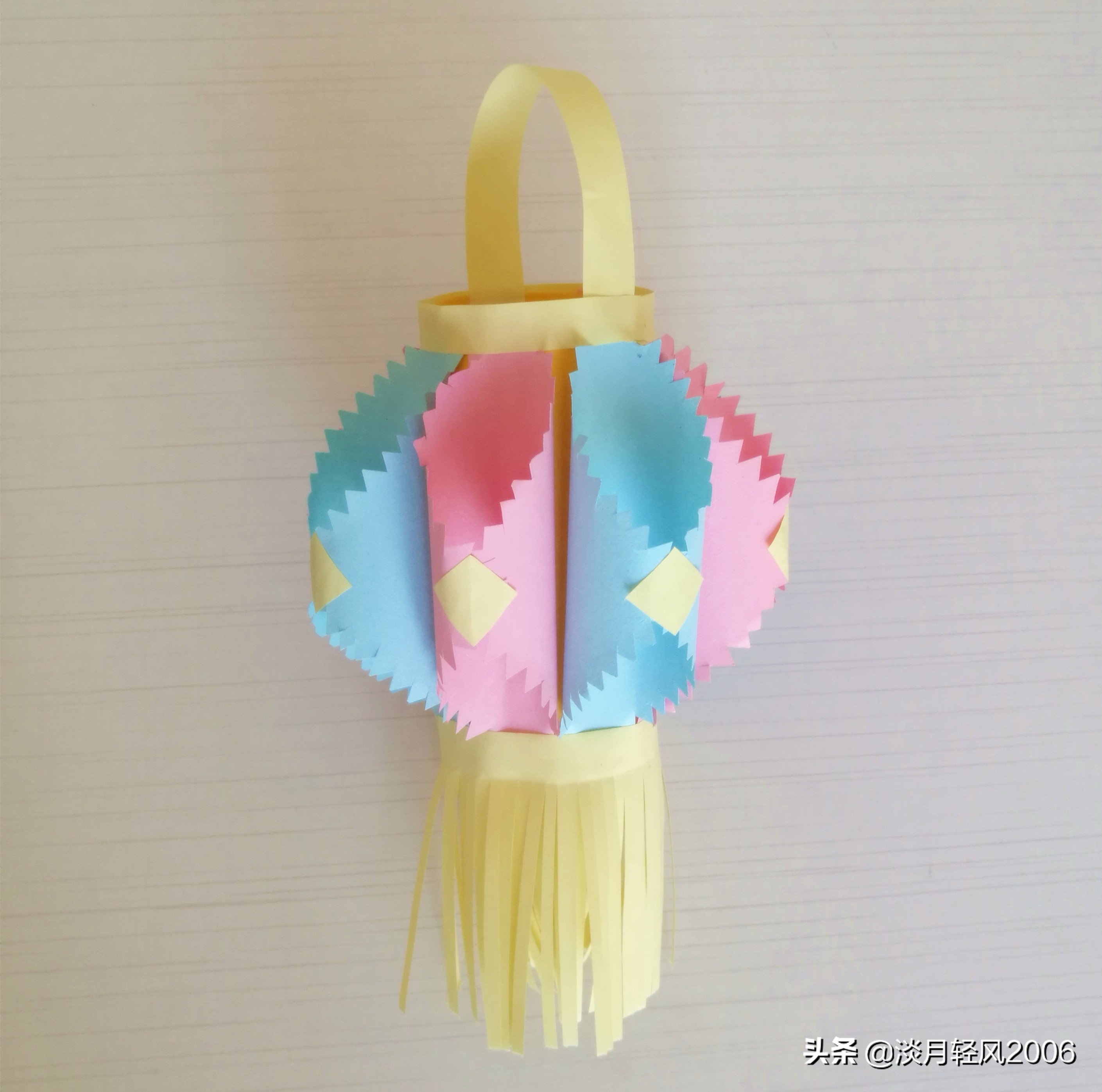 卡纸做花灯手工教程元宵节,用卡纸做元宵节花灯简单又好看