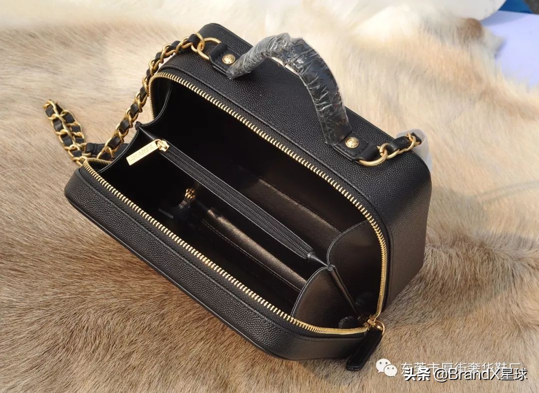 香奈儿coco粉色邂逅怎么辨别真假,chanel香奈儿女包真假鉴别