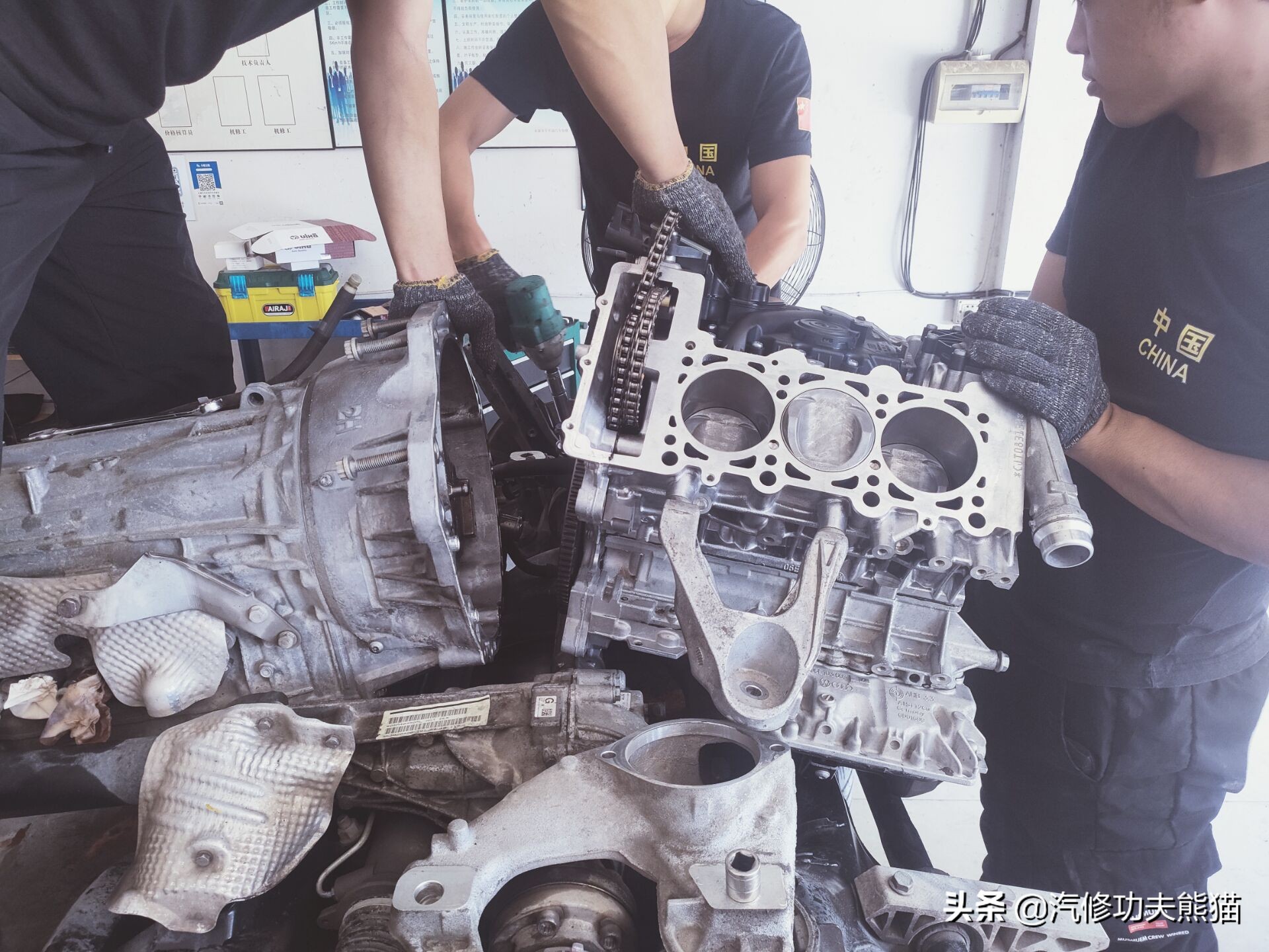 新款大众途锐烧机油吗,百万豪车为什么还烧机油