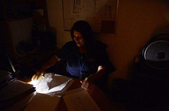 不考虑功耗搭配台式机,给台式机加电池