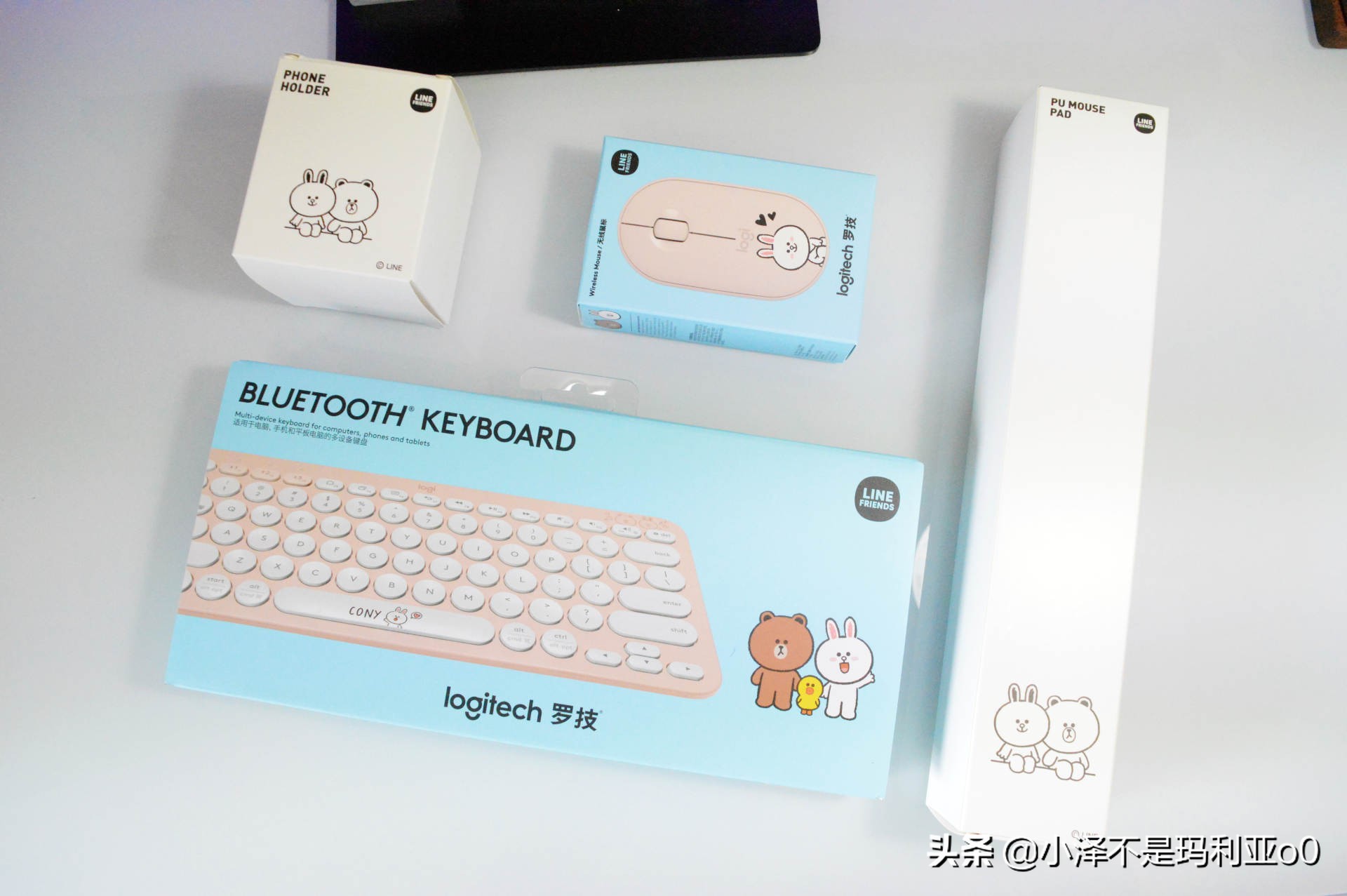 桌面好物分享学生党,罗技popkeys键盘套装