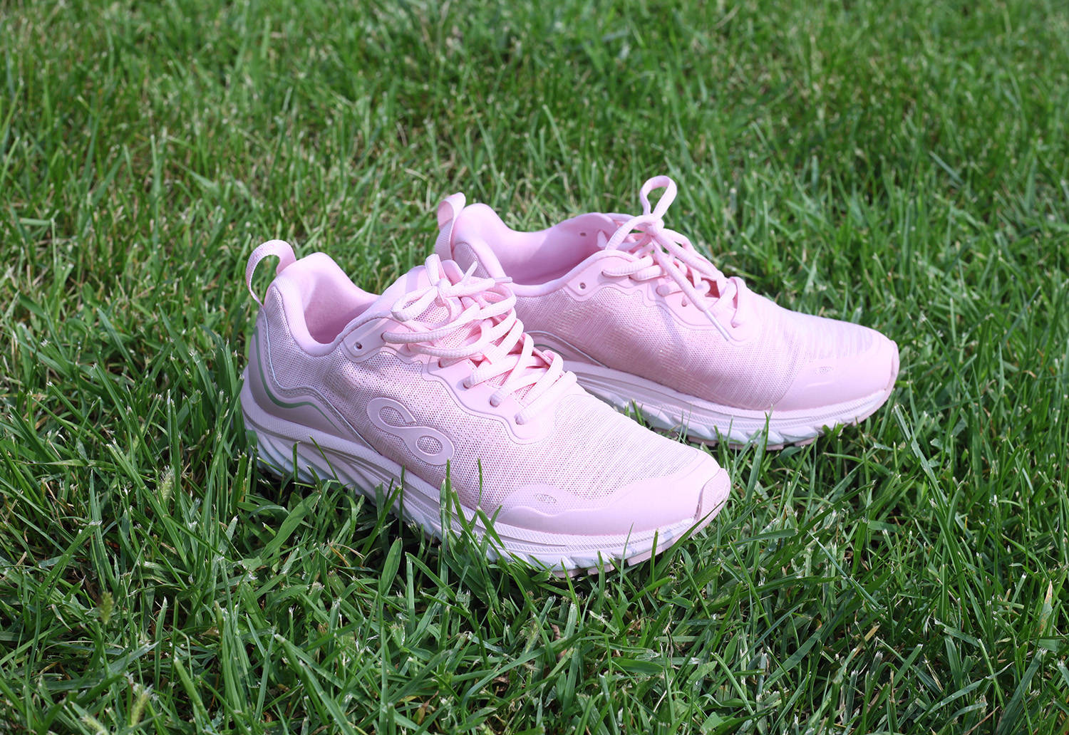 咕咚10k悦弹与乔丹风行10代,咕咚跑鞋21k驭风和经典