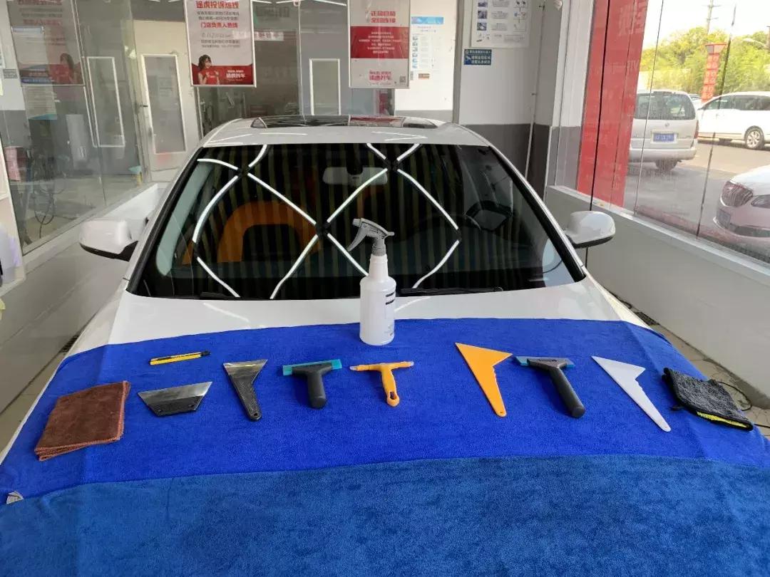 4s店贴膜要送的还是要加钱的,4s店送的原厂贴膜到底好不好