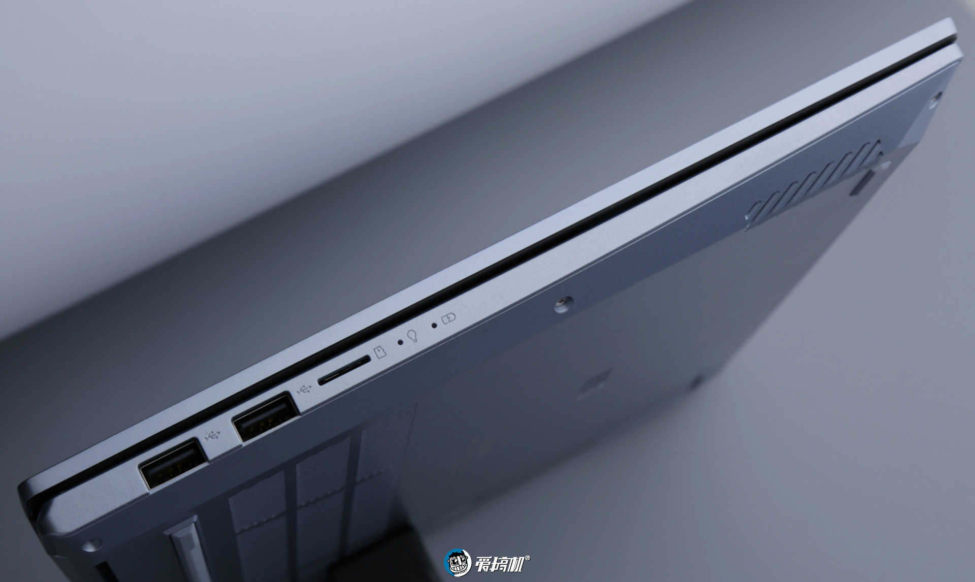 华硕无畏pro14标压锐龙版评测,轻薄本华硕无畏pro14笔记本推荐