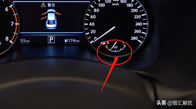 日产天籁仪表盘符号图解,日产天籁仪表盘不亮怎么回事