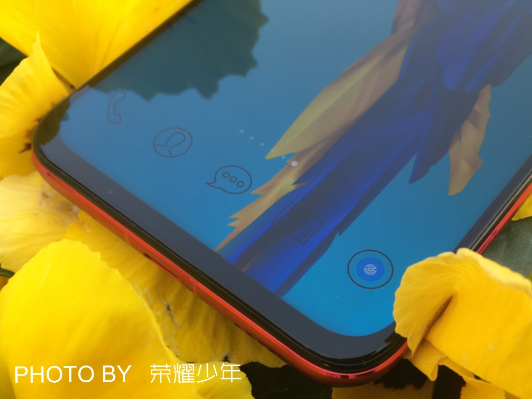 荣耀20和v20外观哪不一样,荣耀v20和荣耀v10对比外观一样吗