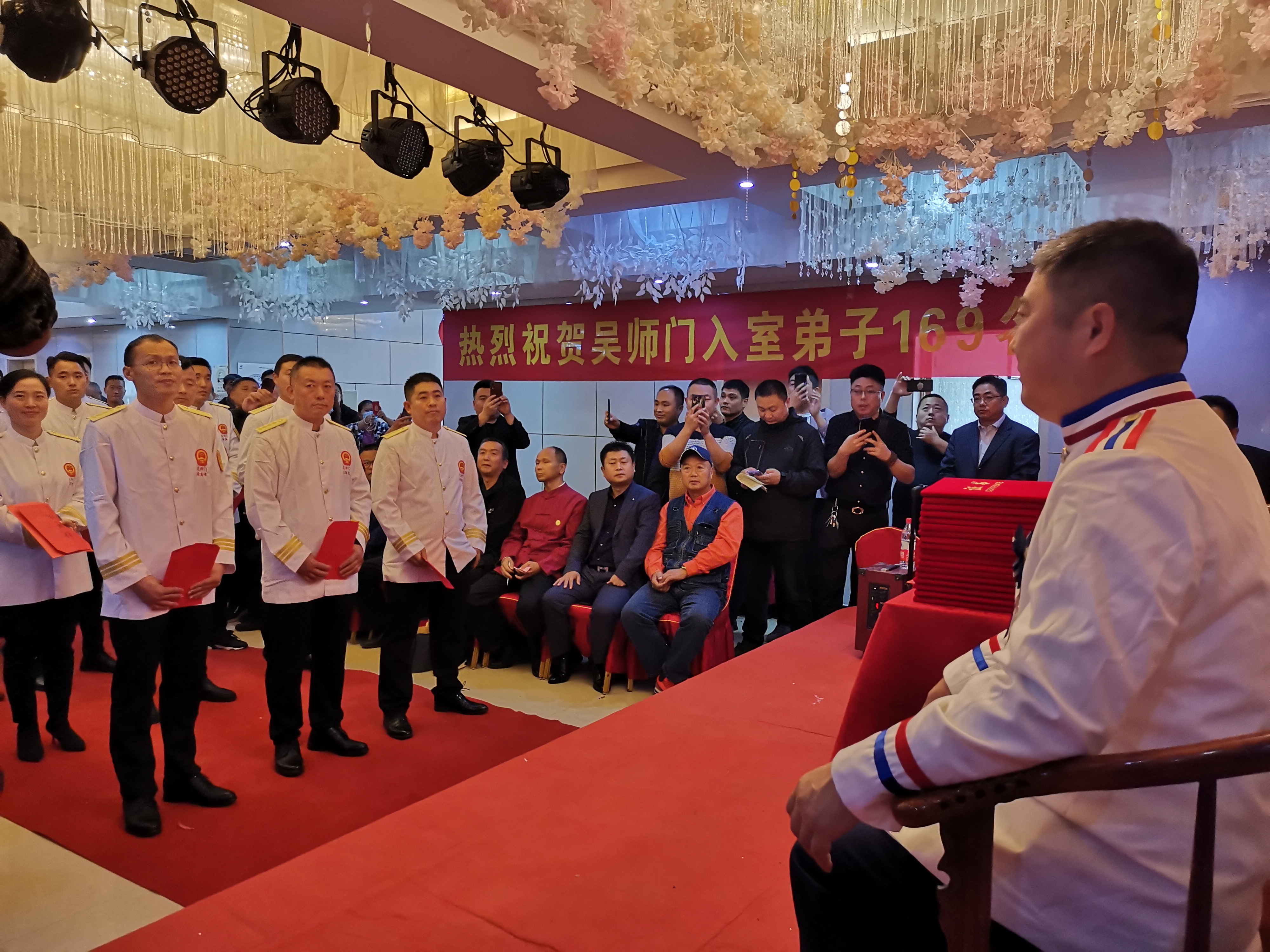 鲁菜大师吴建忠,菏泽鲁菜大师吴建忠哪里的