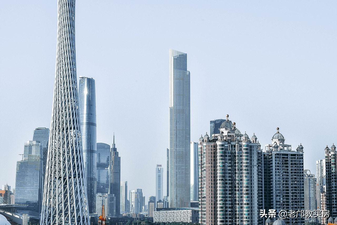 同样预算，买海珠金碧花园还是天河城市假日呢？