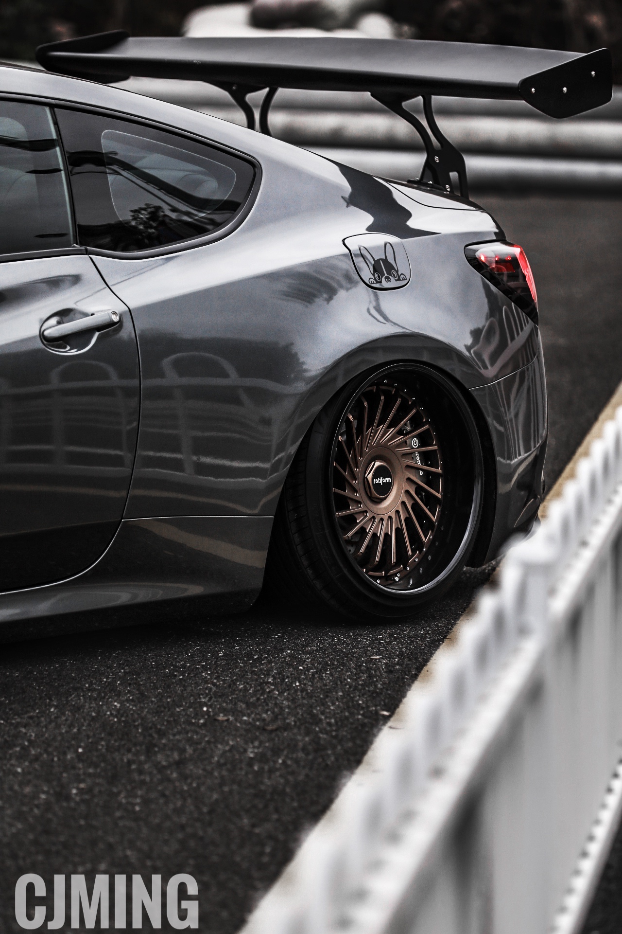 劳恩斯酷派低配可以漂移,劳恩斯酷派2012款3.8l自动brembo版