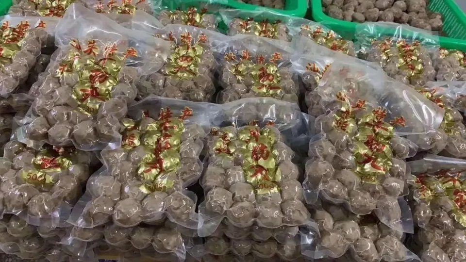 潮汕纯手打纯牛肉丸第一名,潮汕牛肉丸一年发15万条抖音