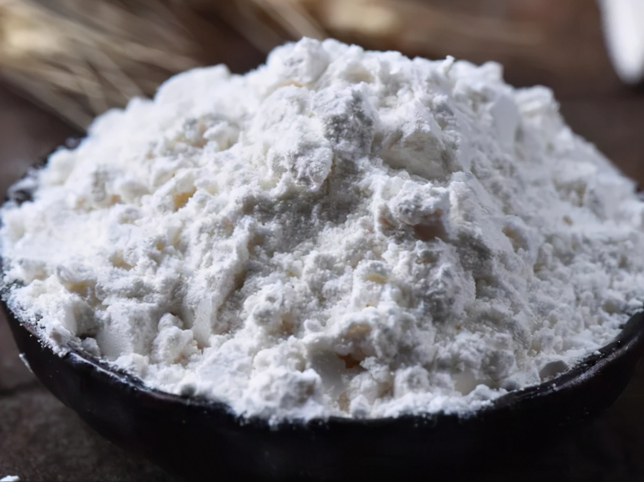 蒸馒头用高筋还是低筋,蒸馒头是高筋面粉还是低筋面粉好