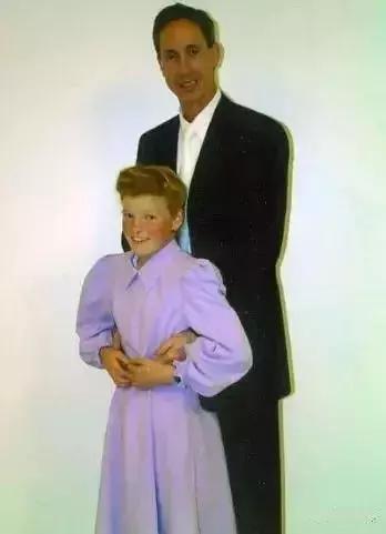 恋童癖+*伦乱**，未成年女孩被霸占生下孩子！起底变态狂魔的往事