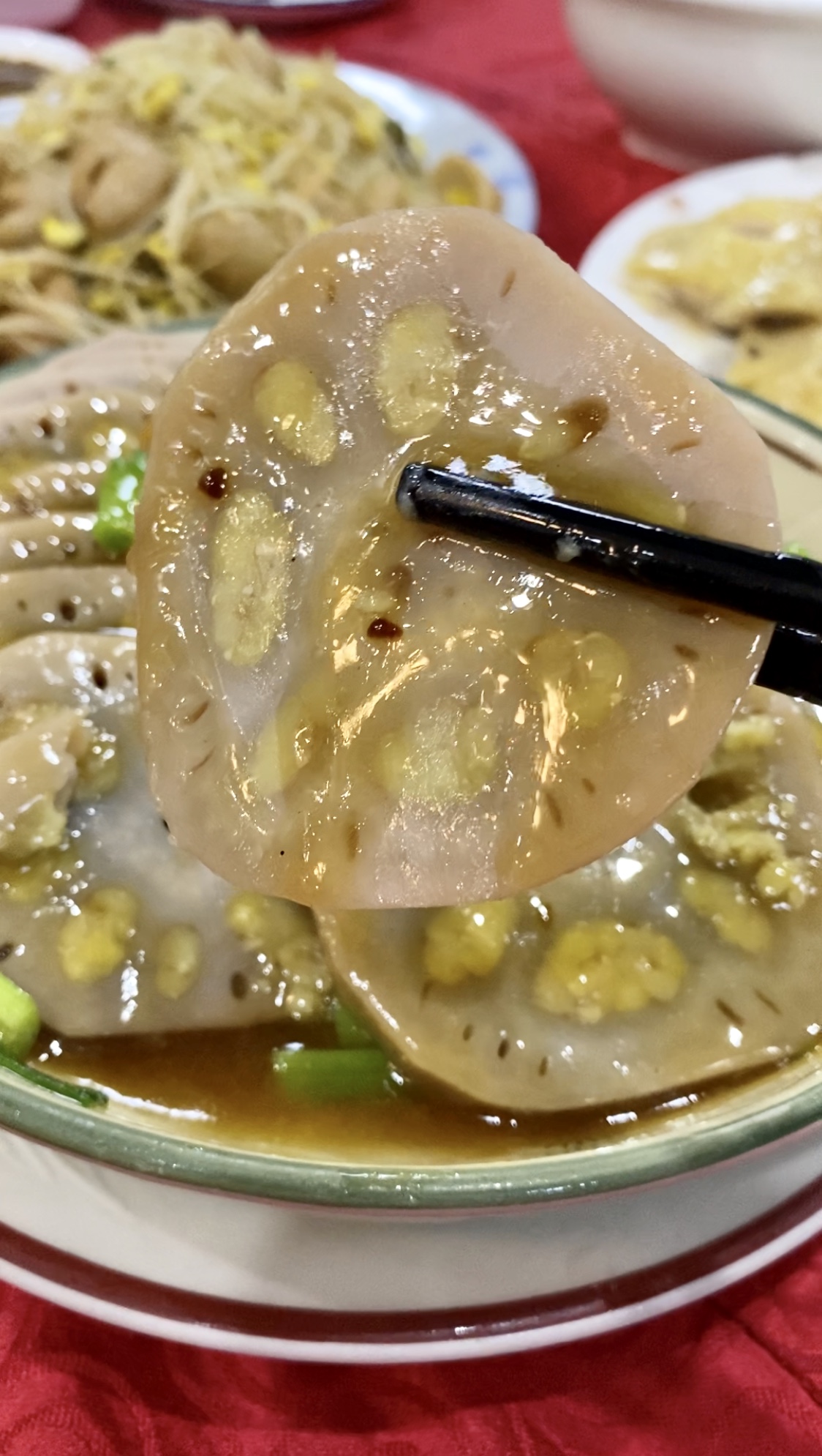 禅城这间26年粤菜老店，凭一只高州鸡，令老广从广州驱车而来